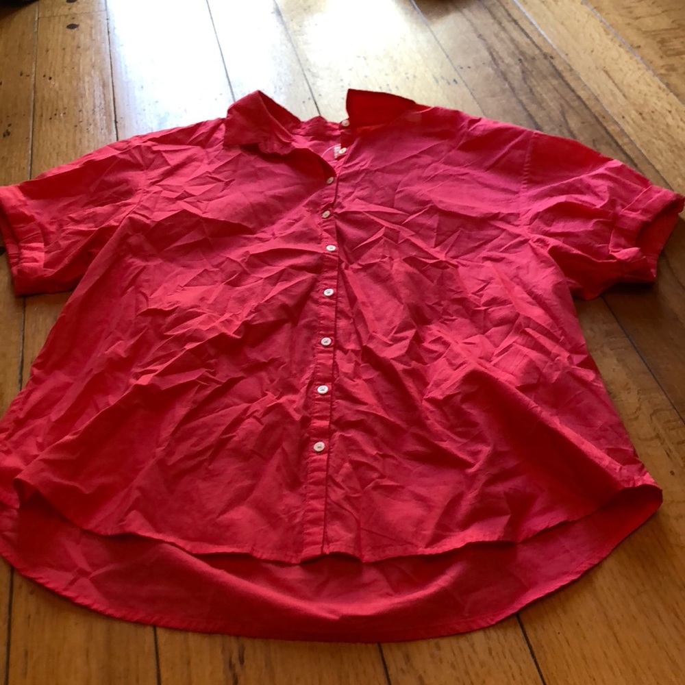 NWOT Pink Gap short sleeved button down